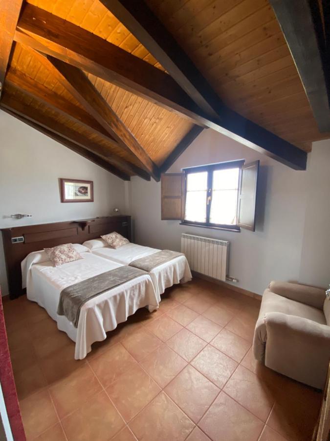 Hotel Rural Monasterio De Ara Mada Santa Colomba de las Arrimadas Exteriör bild