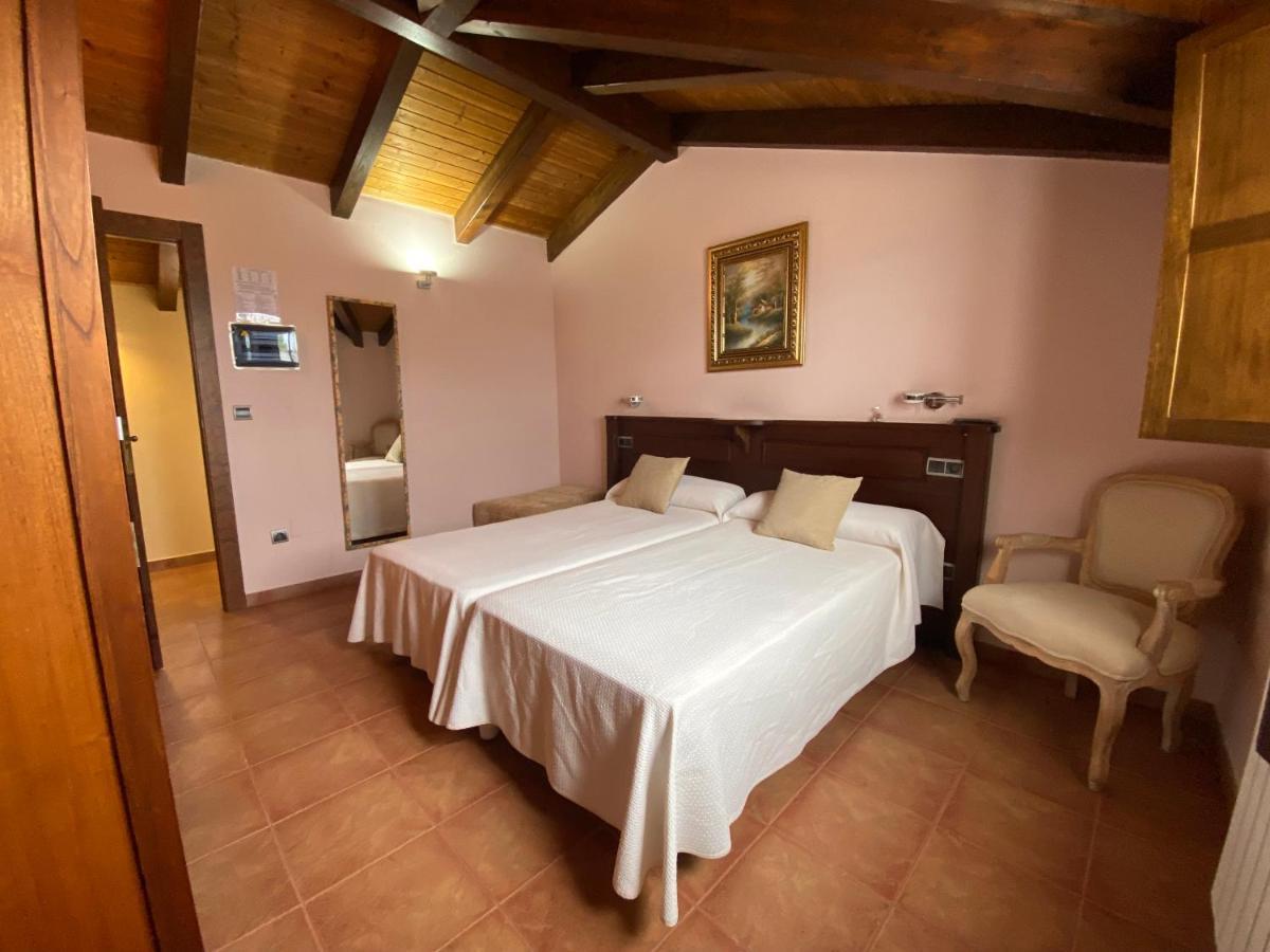 Hotel Rural Monasterio De Ara Mada Santa Colomba de las Arrimadas Exteriör bild